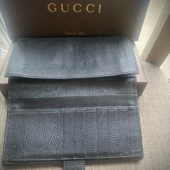 Gucci Black Vintage Leather Long Saffiano Leather Wallet with Silver Hardware - Picture 4 of 11